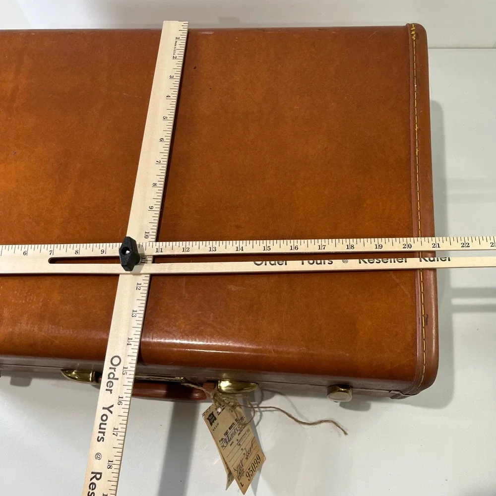 Vtg Samsonite Streamlite Saddle Tan Suitcase Shwayder Bros MCM Luggage 50s Prop